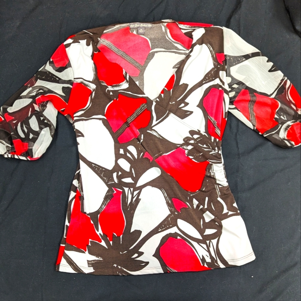 Bright patterned crossover blouse, medium